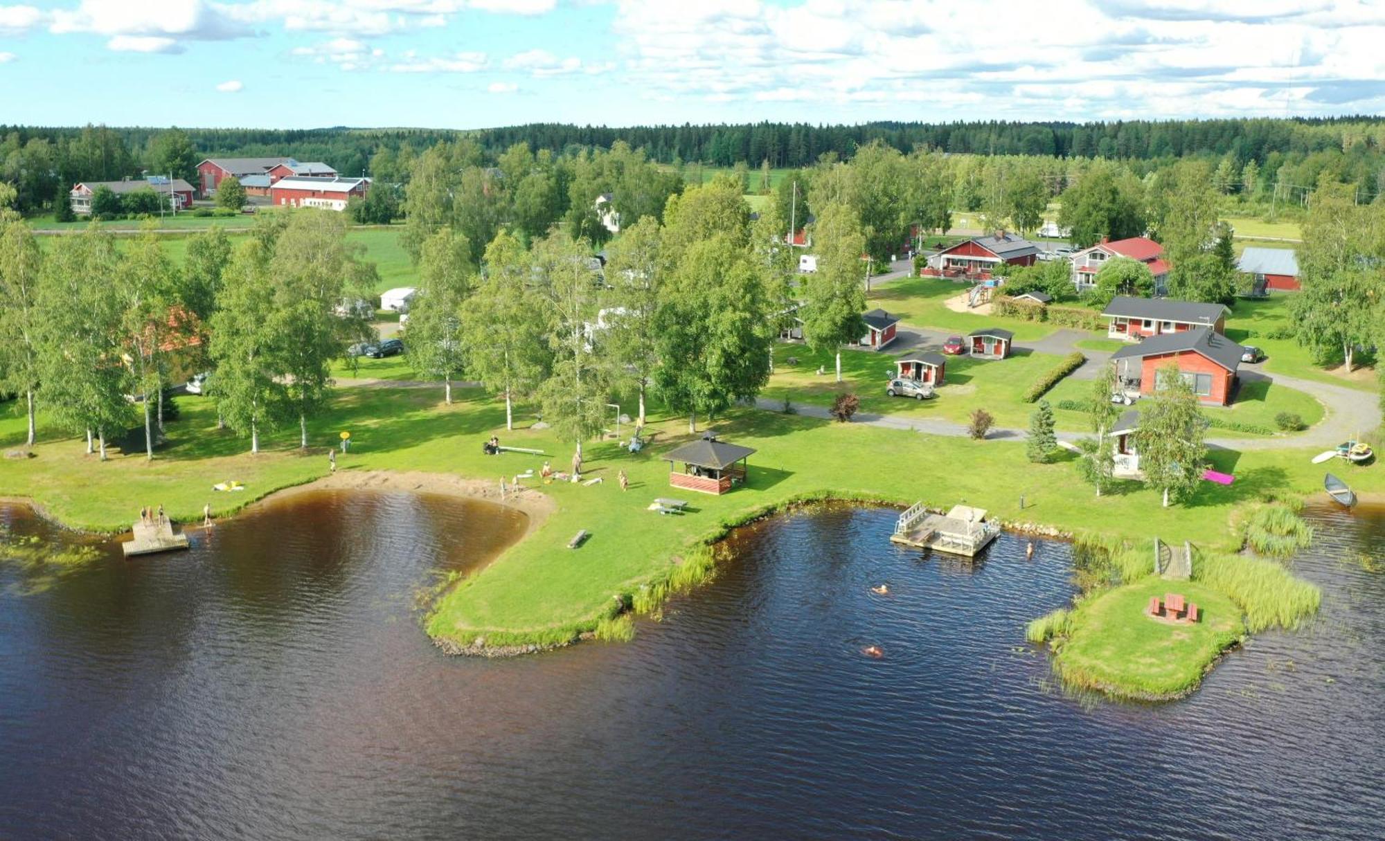 Tastulan Lomakylae Hotel Kaustinen Exterior foto